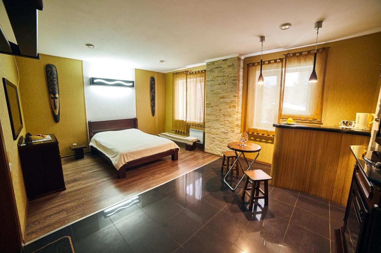 Africa Apartment Vinnytsia Extérieur photo